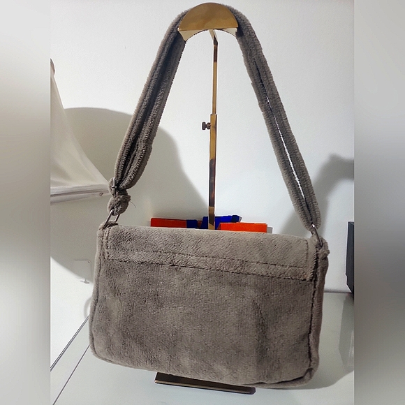 chanel precision crossbody (used once) - Picture 4 of 4